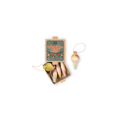 Grapat Wood Twinkle Mist Ornament 36m+