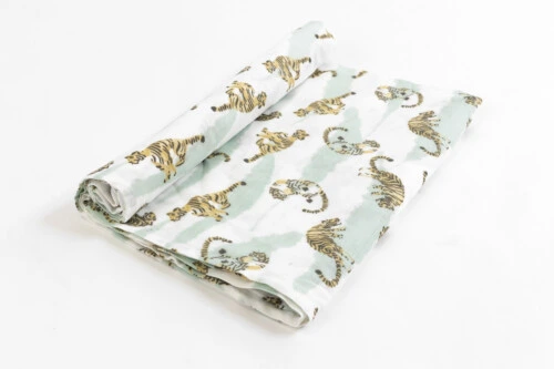 Nest Designs Bamboo Swaddle Blankie (Single) - Jungle Stripes